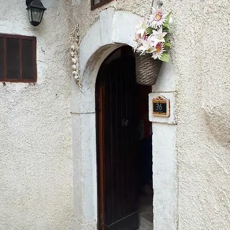 La Casetta Nel Borgo Burg Castel del Monte